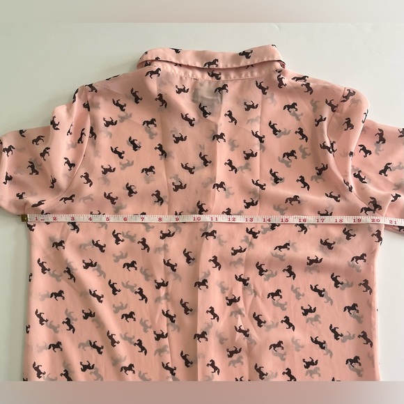Seduction Pink Blouse Black Horse Print Women’s M Long Sleeve Horses - Picture 8 of 11